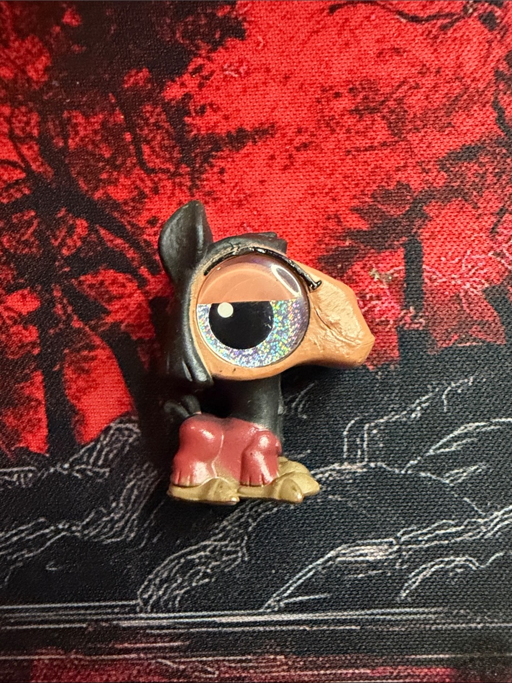 Kuzco doorable